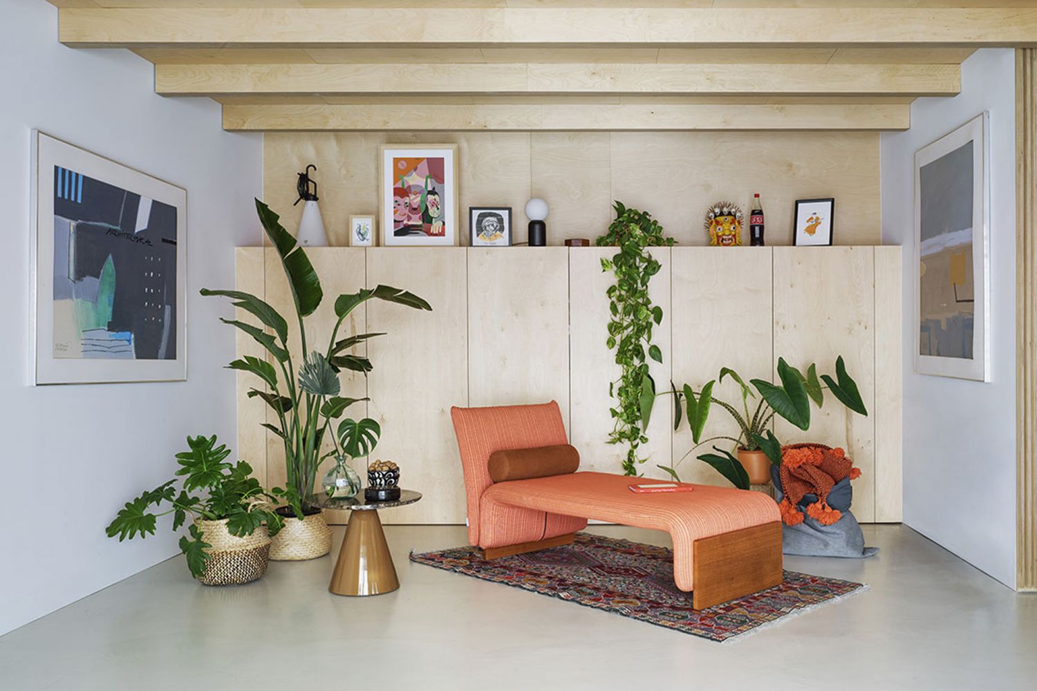 The contemporary daybed is designed by Valencia-based design studio PerezOchando (Image: Sancal)