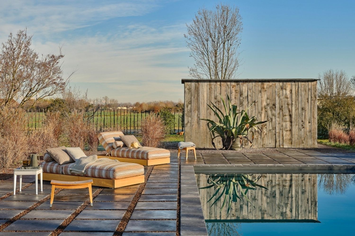 Flexform Hamptons daybed by Antonio Citterio (Image: Flexform)