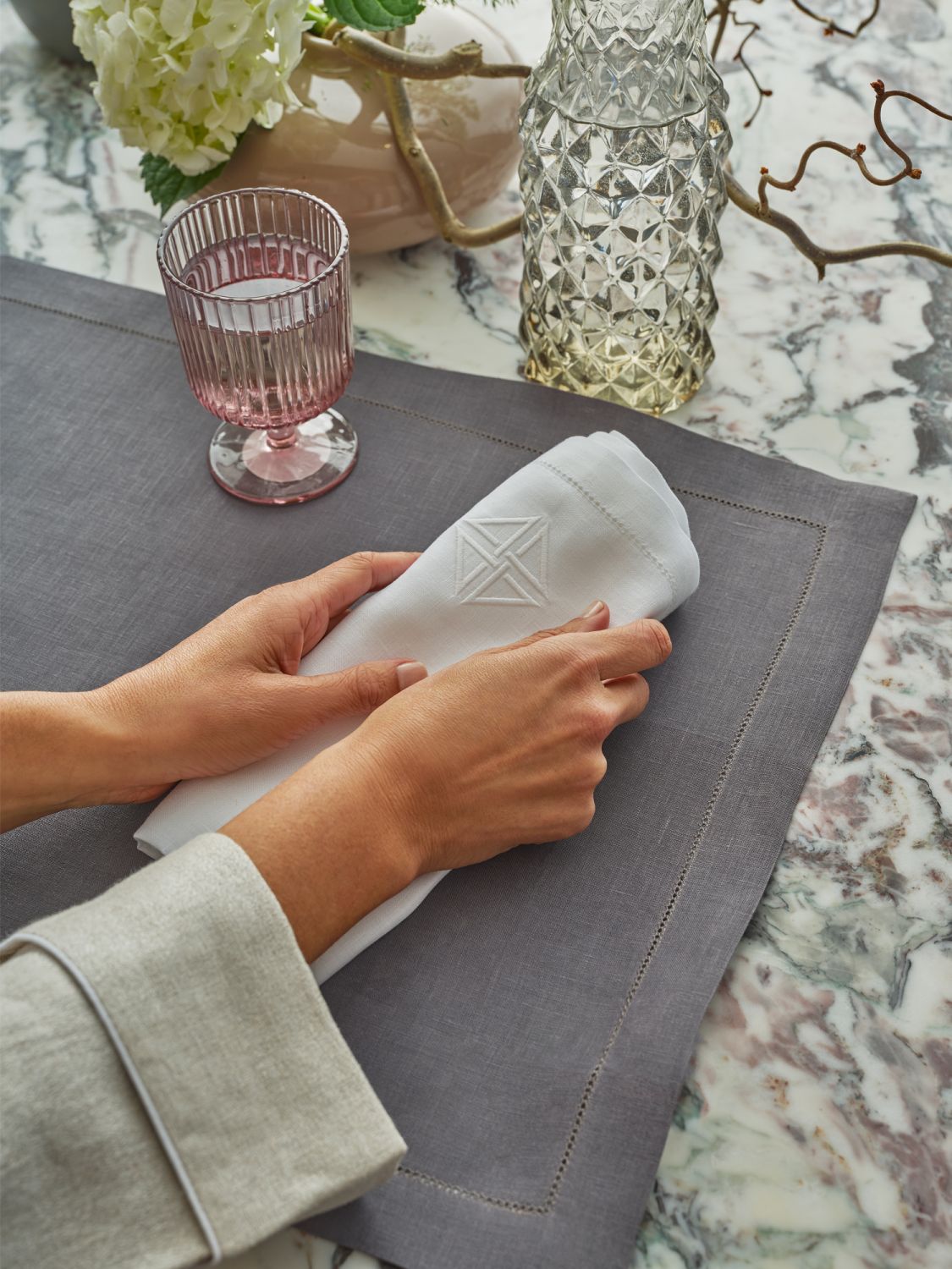 Why Frette’s Loungewear and Bedlinens are Perfect for Singapore's