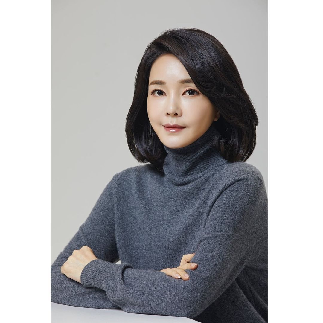 金建希 韓國總統夫人比女明星更美 連美國總統拜登都狂讚 私下卻負評不斷 碩士論文爆抄襲 當過酒店公關 Tatler Asia