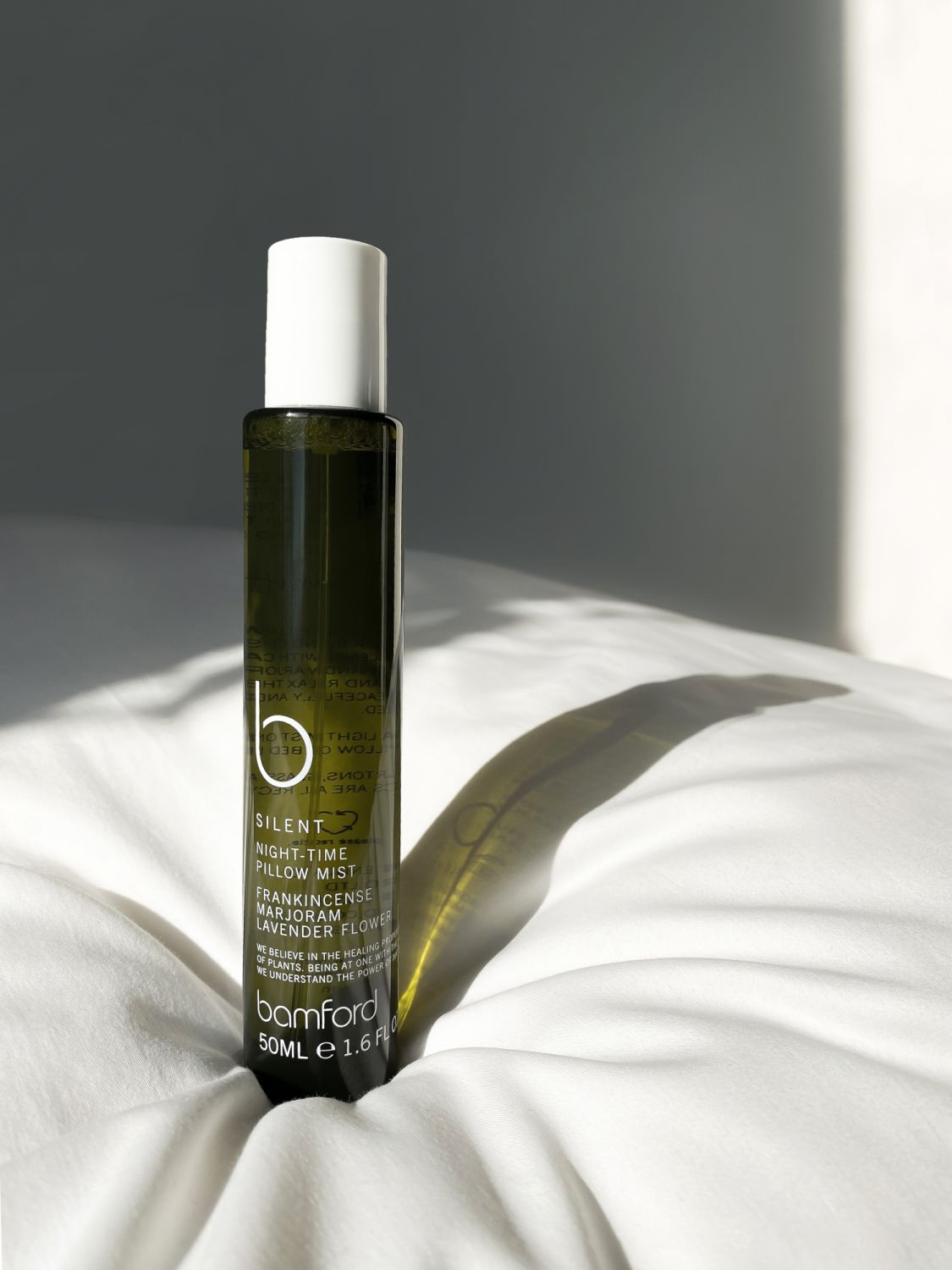 Bamford 甯靜枕頭噴霧,50ml/NT$1,000(情境圖)