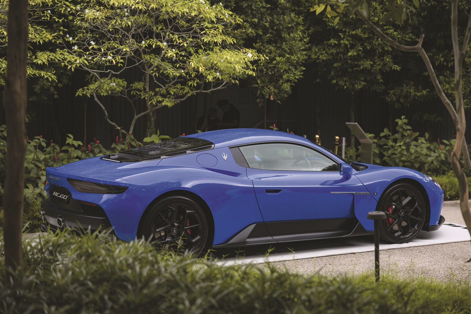 Maserati MC20