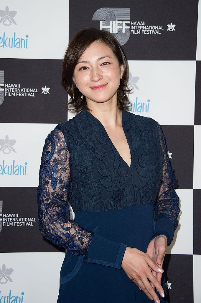 HONOLULU, HI - NOVEMBER 15: Ryoko Hirosue arrives at the 2015 Hawaii International Film Festival Awards Gala on November 15, 2015 in Honolulu, Hawaii. (Photo by Jennifer Lourie/Getty Images)