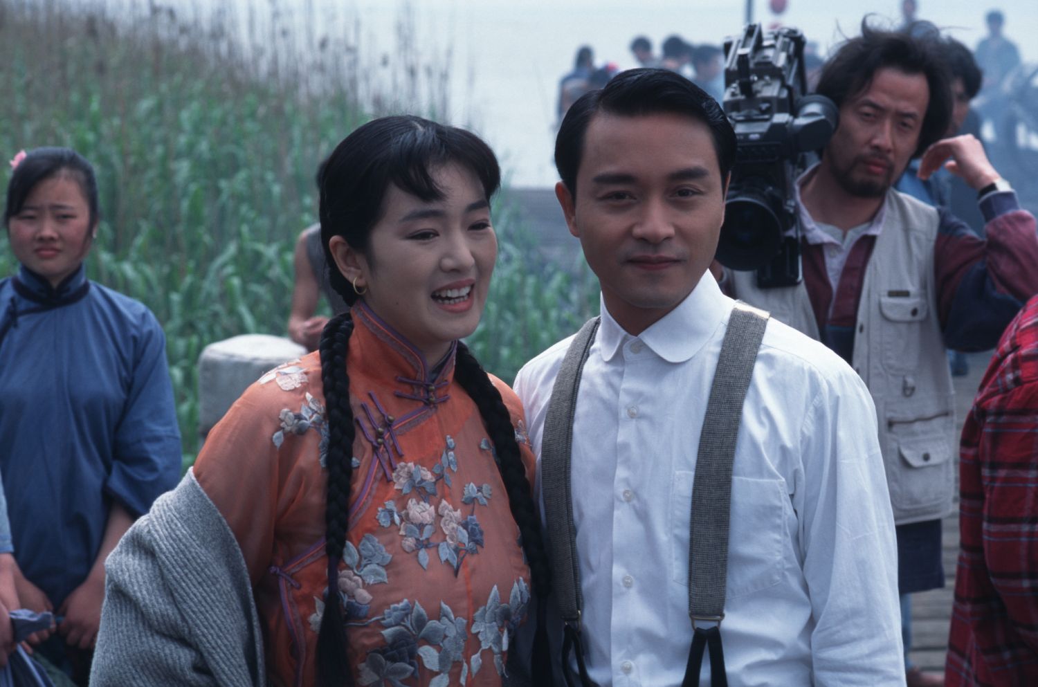 SUZHOU, CHINA - 1996/01/01: Chinese movie actress Gong Li with Hong Kong actor Leslie Cheung Kwok Wing during the filming of 'Temptress Moon'. (Photo by Gerhard Joren/LightRocket via Getty Images)