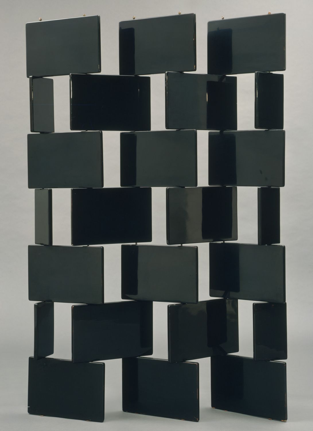 Brick Screen by Eileen Grey (Image: MoMA)