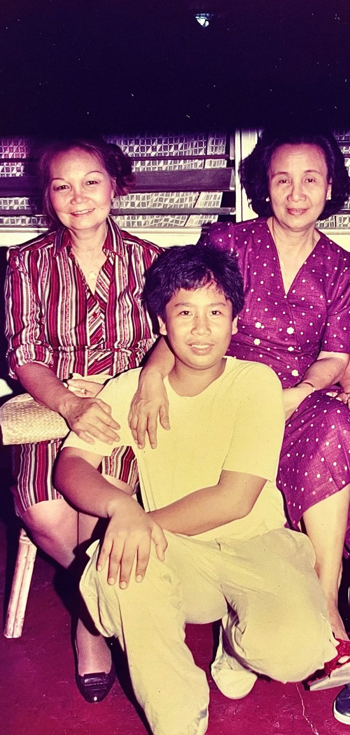 Chef Tatung with his lolas