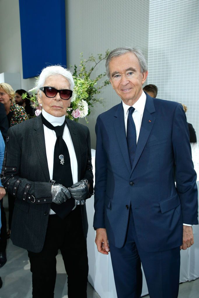 PARIS, FRANCE - JUNE 16: (L-R) Member of the Jury, stylist Karl Lagerfeld and Owner of LVMH Luxury Group Bernard Arnault attend the "Young Fashion Designer" : LVMH Prize 2017 Edition at Fondation Louis Vuitton on June 16, 2017 in Paris, France. (Photo by Bertrand Rindoff Petroff/Getty Images)