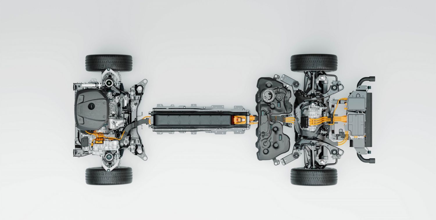 XC60 Technical cutaways of powertrain/battery