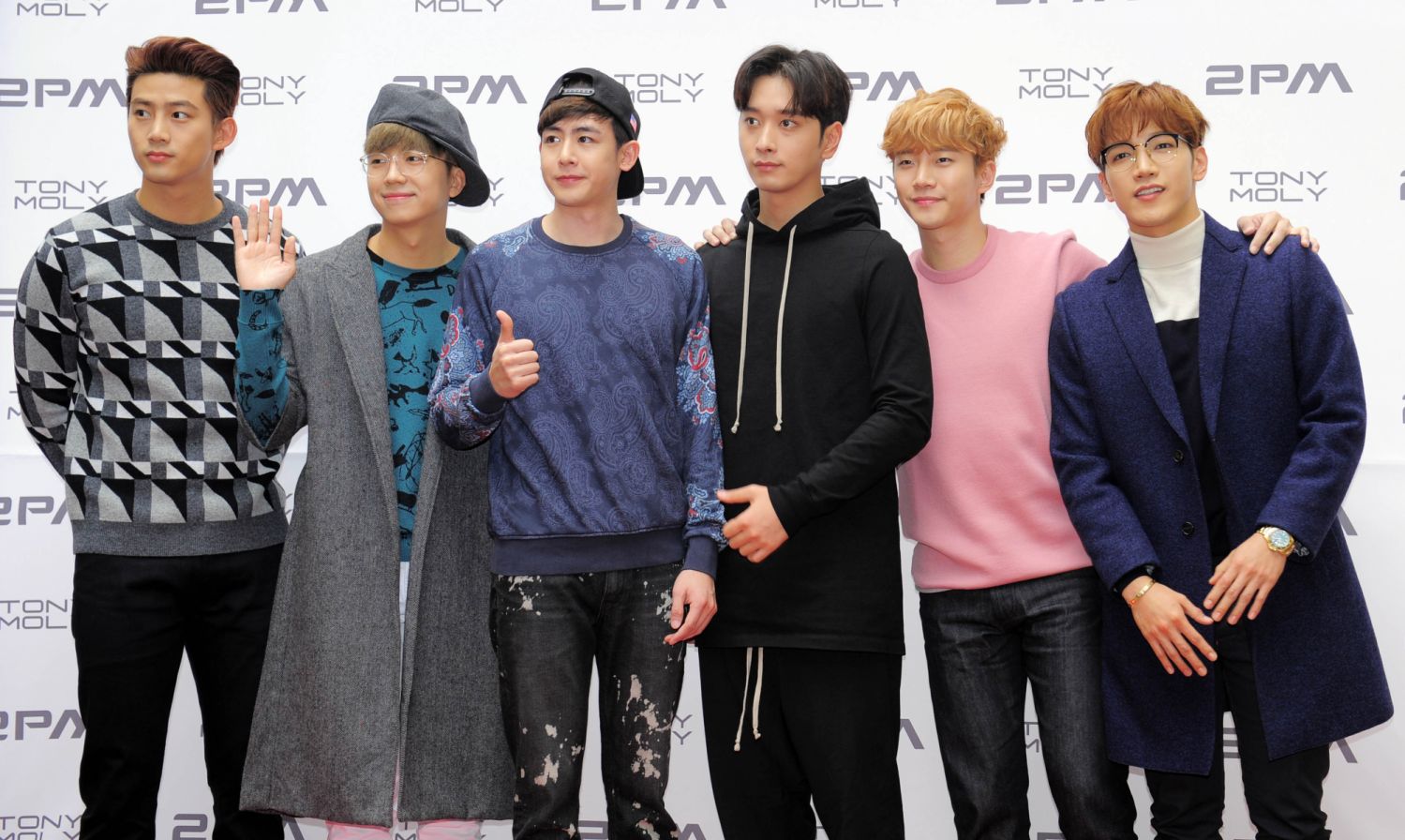 7 Things to Know About Korean Star Jay Park: First Album, Soju Brand