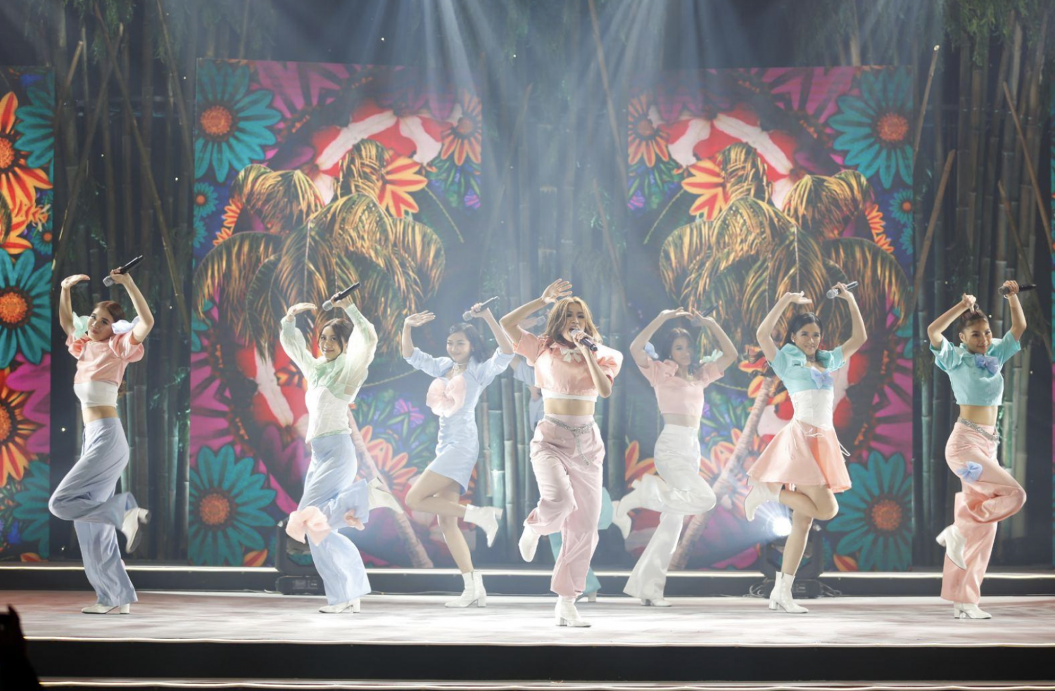 The WTTC and its delegates celebrated the 21st Global Summit with culture, history and gastronomy, in a gala dinner reception held at the Philippine International Convention Cente