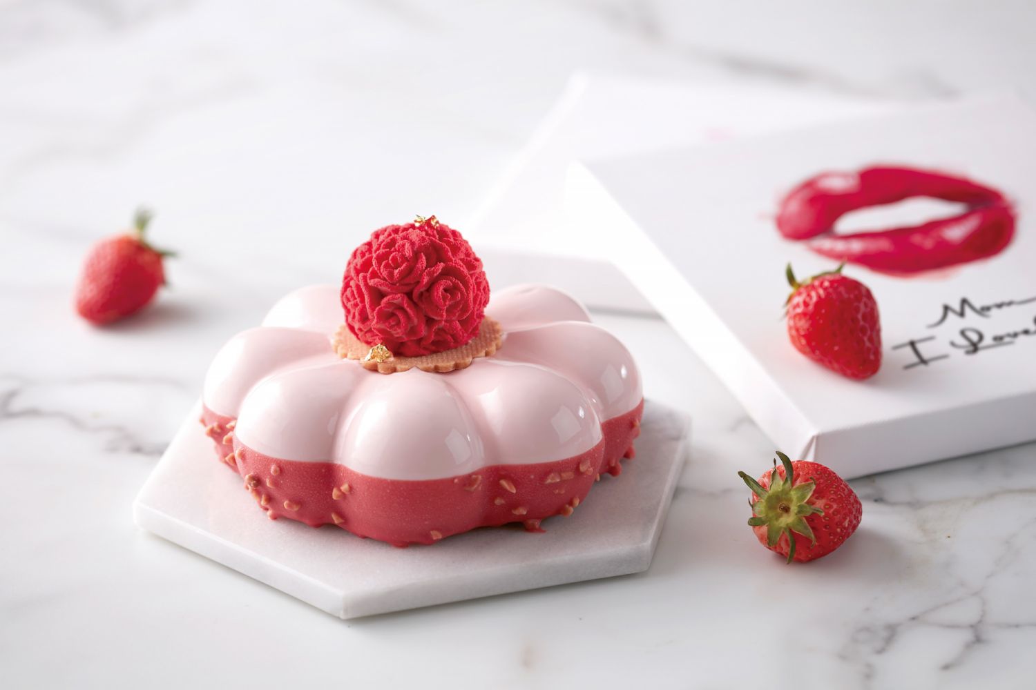 22母親節蛋糕 給媽媽的暖心蛋糕推薦 乾隆皇帝最愛的白木銀耳羹變成甜點 以龐畢度侯爵夫人為謬斯女神而打造的3d造型蛋糕哪裡買得到 Tatler Asia