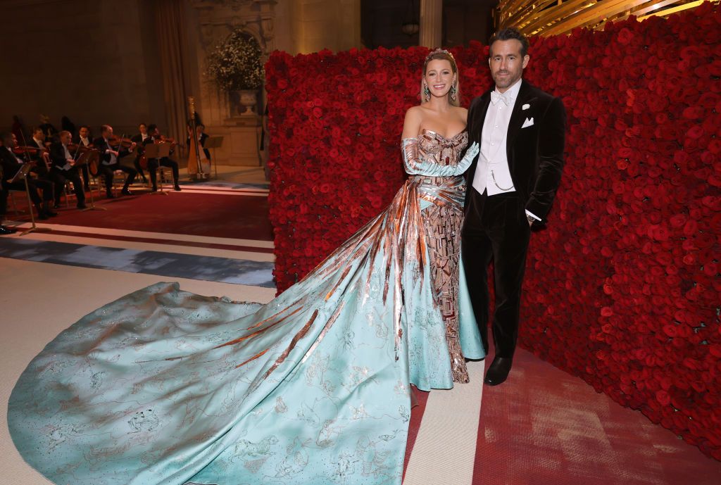 NEW YORK, NEW YORK - MAY 02: (Exclusive Coverage) (L-R) Co-Chairs Blake Lively and Ryan Reynolds attend The 2022 Met Gala Celebrating "In America: An Anthology of Fashion" at The Metropolitan Museum of Art on May 02, 2022 in New York City. (Photo by Matt Winkelmeyer/MG22/Getty Images for The Met Museum/Vogue )