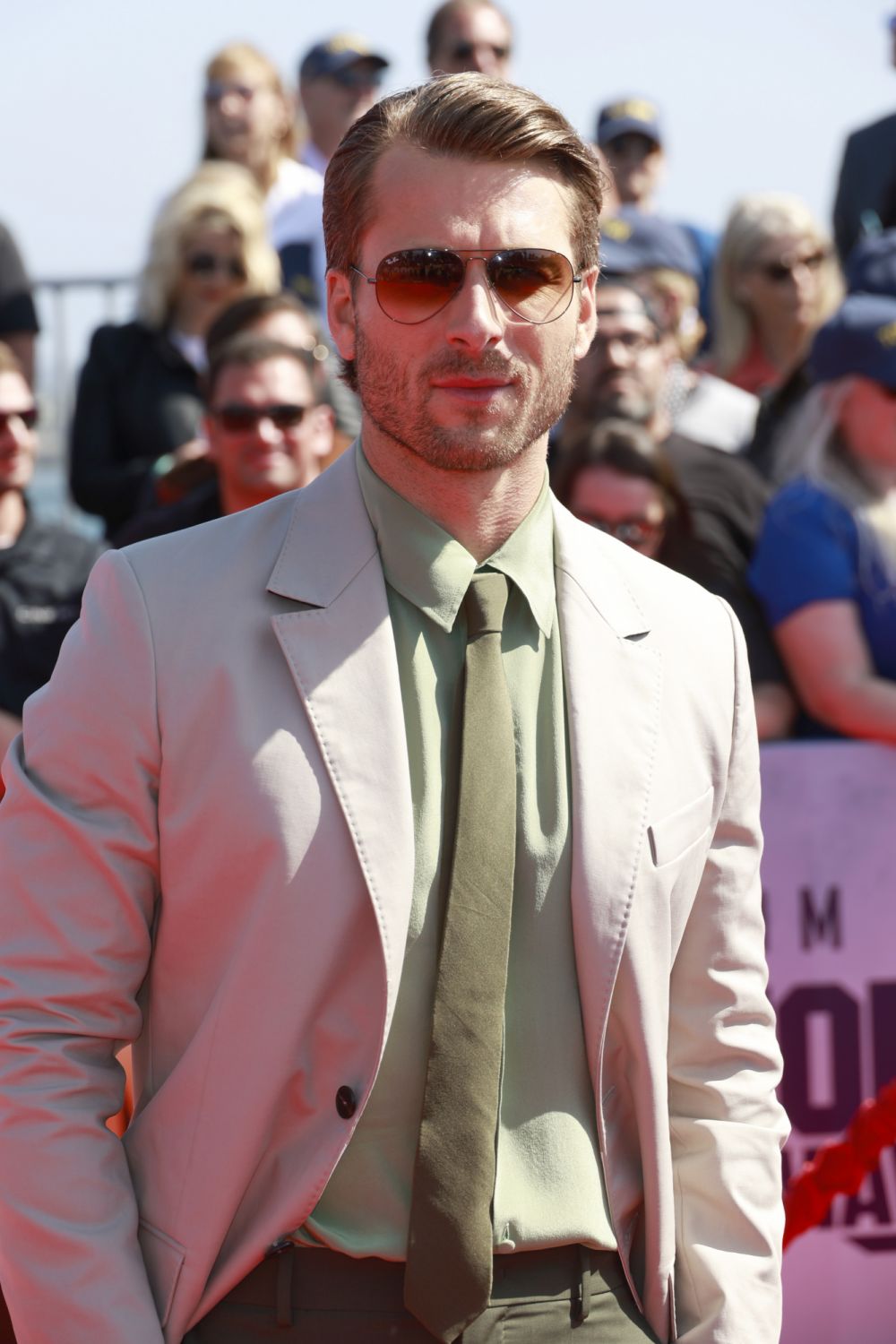 Glen Powell (Photo by Frazer Harrison/Getty Images