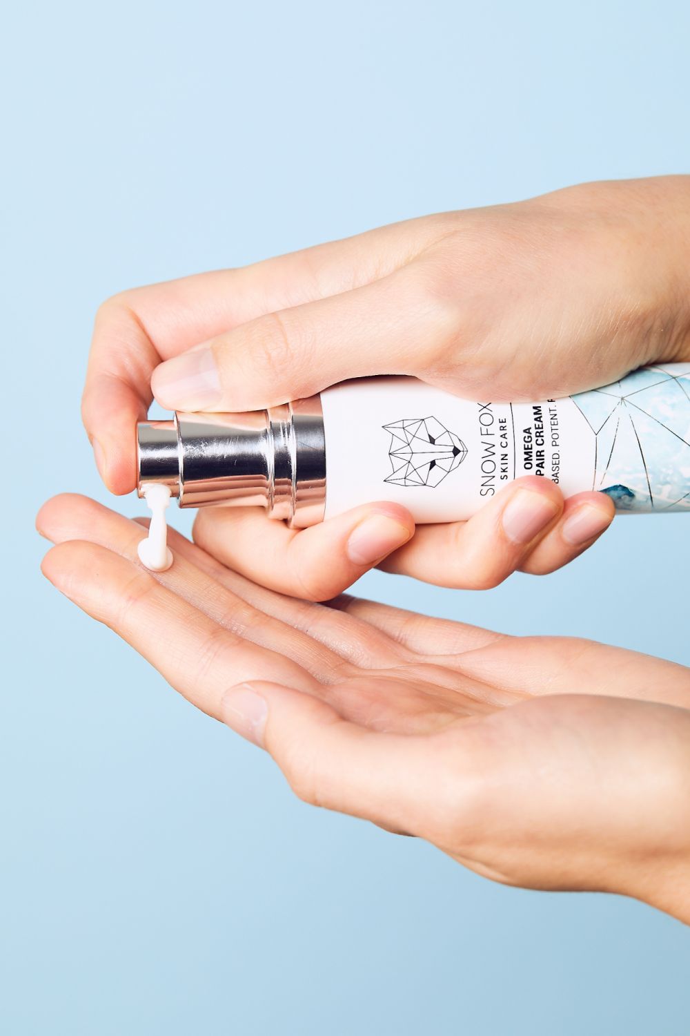 Snow Fox Omega修護面霜 50ml/NT$1480元