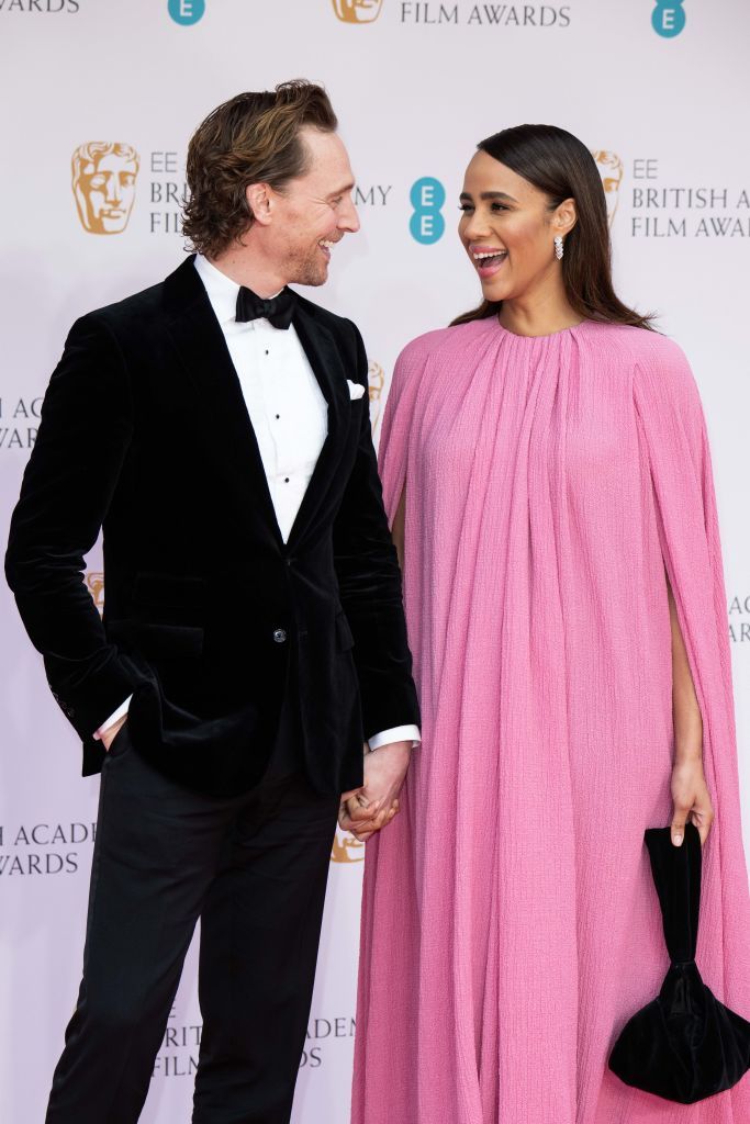 Loki訂婚了!未婚妻是誰?5點認識Zawe Ashton,家世顯赫是「前烏干達總理」孫女