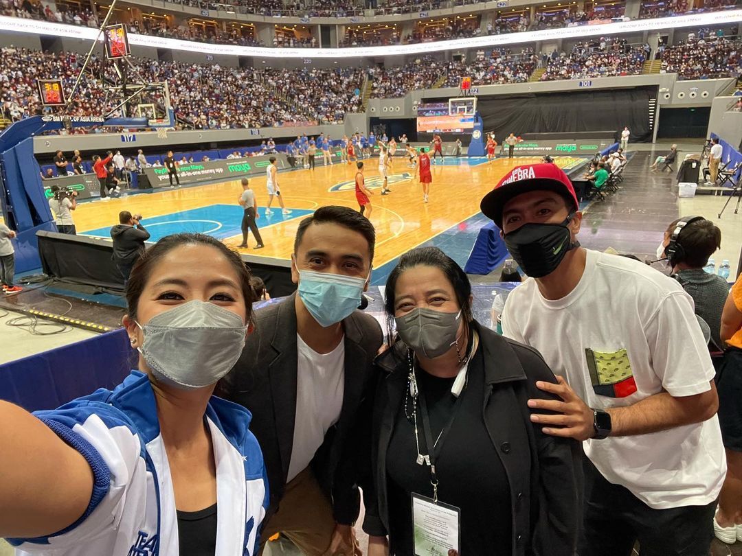 Watching by the courtside is Gretchen Ho. (Photo: Instagram / @gretchenho)