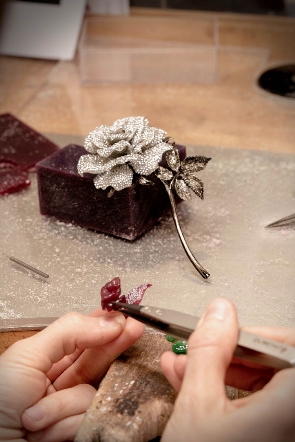Red Carpet系列珠寶。Photo via Chopard。