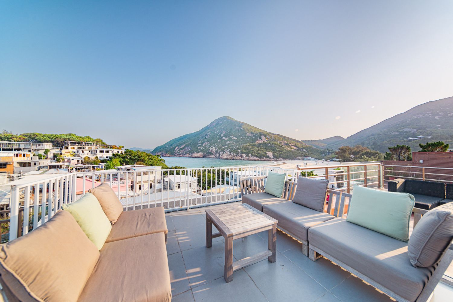 Shek O Village Road (Photo: List Sotheby's International Realty)