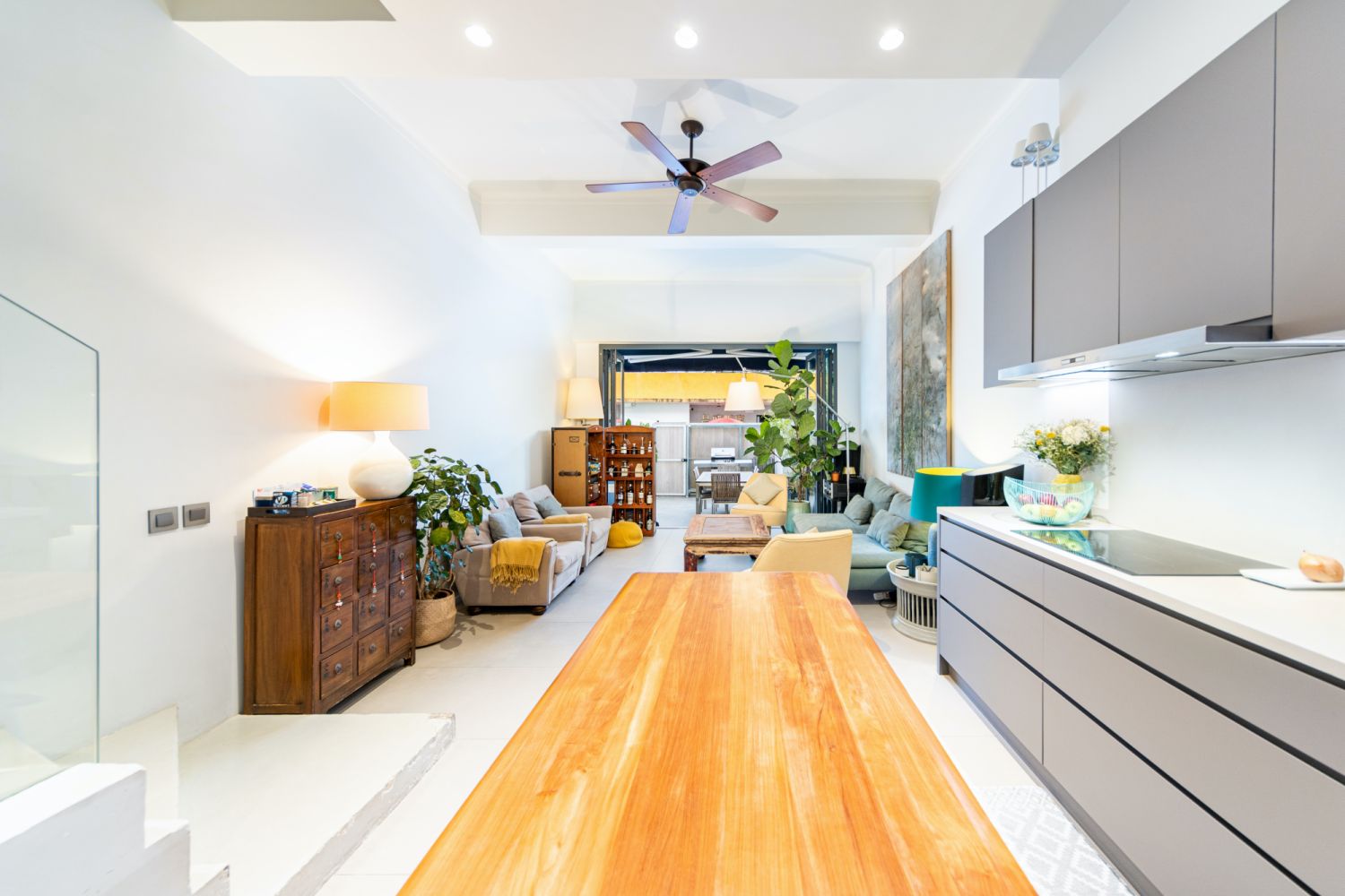Shek O Village Road (Photo: List Sotheby's International Realty)