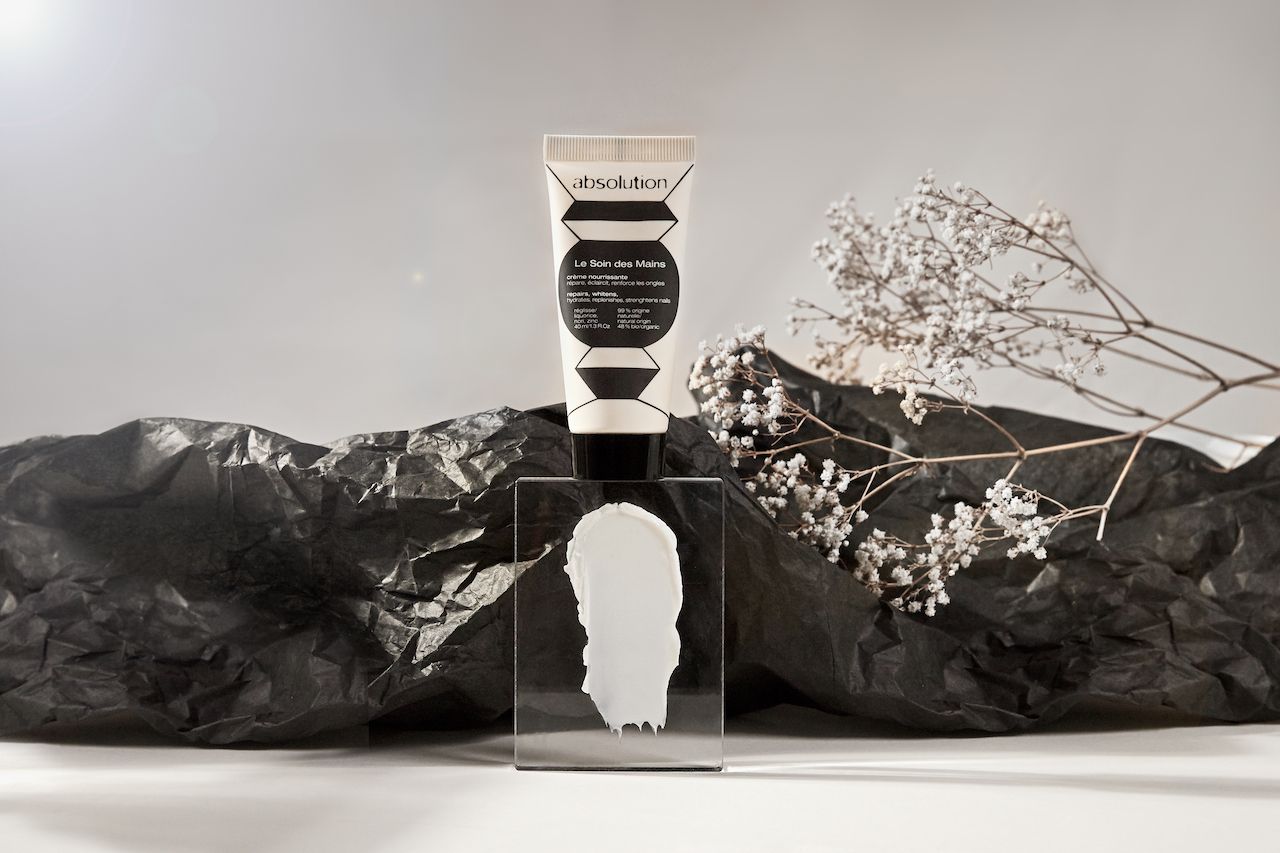 absolution 嫩白美甲護手霜,40ml/NT$650