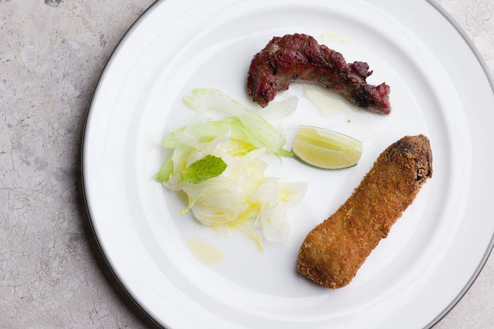 Sweetbread with eggplant Milanese