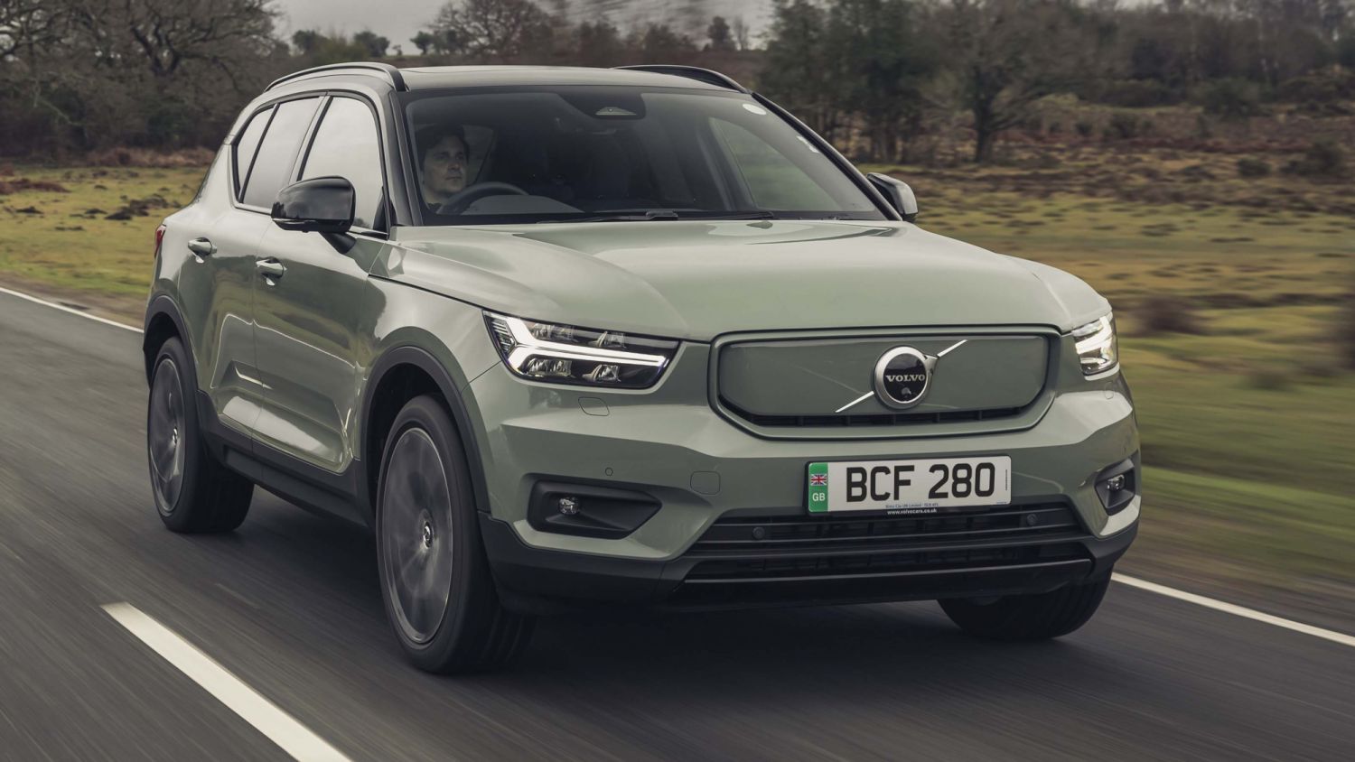 Volvo XC40 Recharge Twin (front)