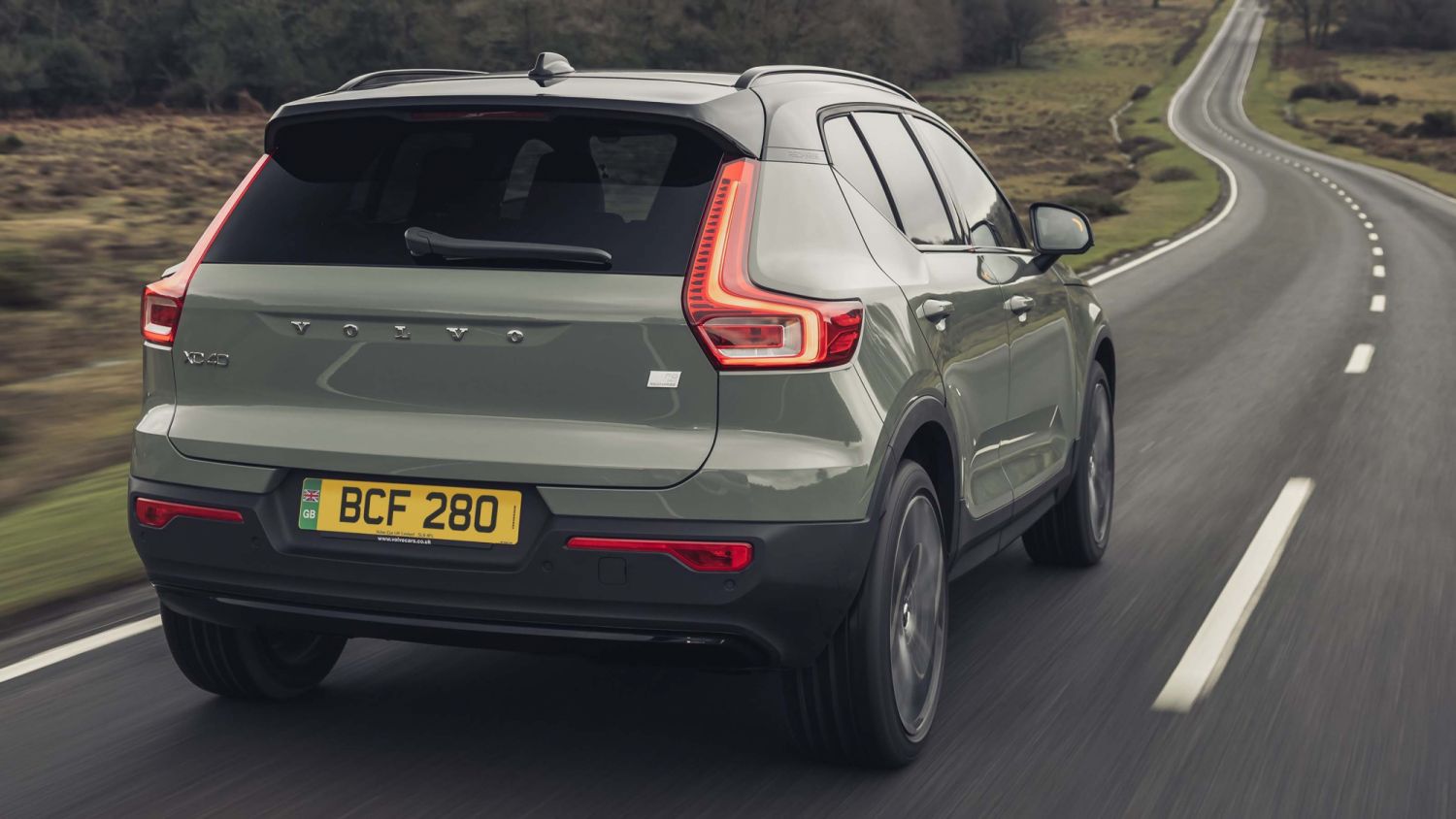Volvo XC40 Recharge Twin (back)