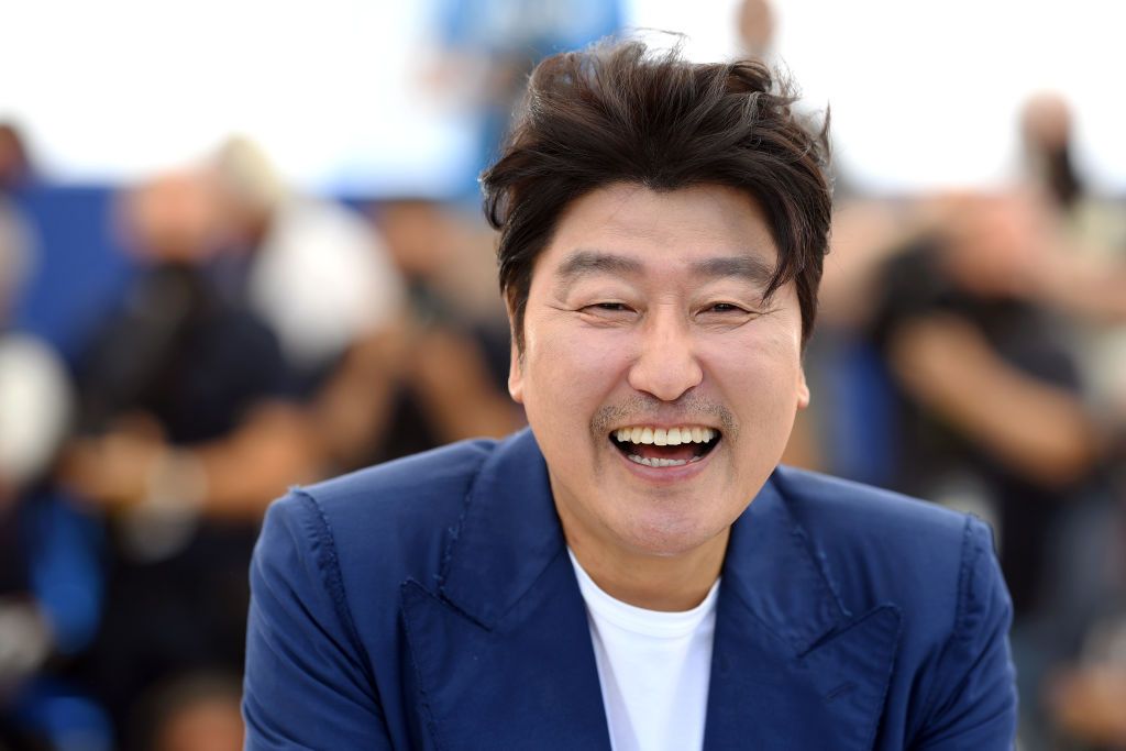 CANNES, FRANCE - JULY 16: Song Kang-ho attends the "Bi-Sang-Seon-Eon/Emergency Declaration" photocall during the 74th annual Cannes Film Festival on July 16, 2021 in Cannes, France. (Photo by Pascal Le Segretain/Getty Images)