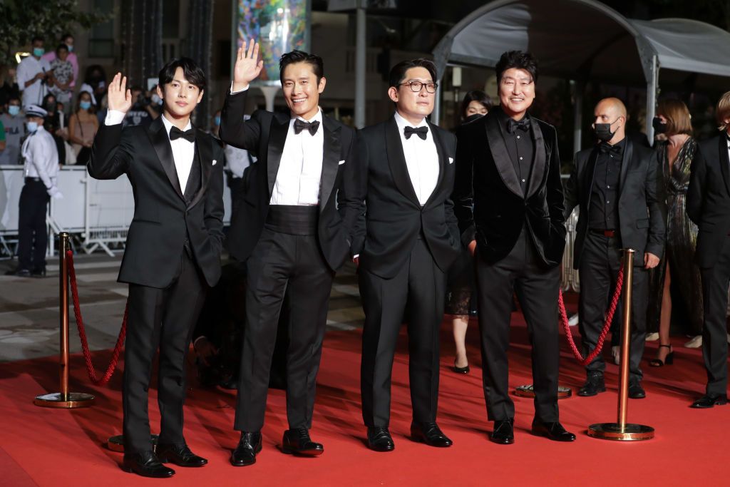 CANNES, FRANCE - JULY 16: Si-wan Yim, Lee Byung-hun, Jae-rim Han and Kang-ho Song attend the "Bi-Sang-Seon-Eon (Emergency Declaration)" screening during the 74th annual Cannes Film Festival on July 16, 2021 in Cannes, France. (Photo by Stephane Cardinale - Corbis/Corbis via Getty Images)