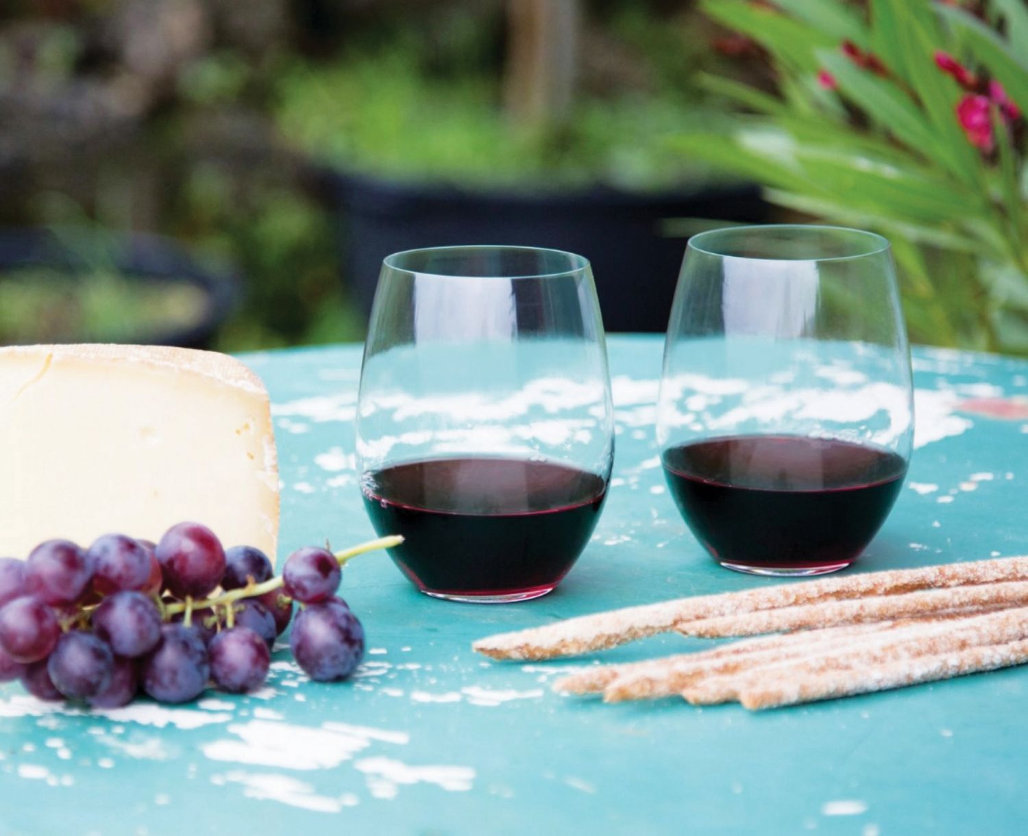 Stemless Riedel glasses (Photo courtesy of Riedel)