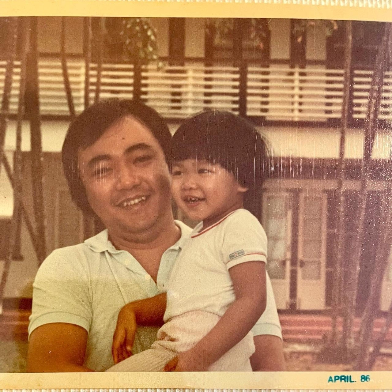 Dato Sri Phillip Siew and a young Lyn (Photo: Lyn Siew)