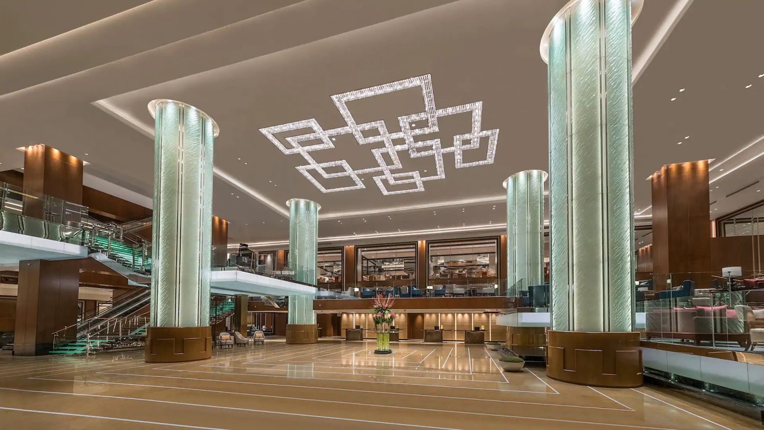 Grand Hyatt Manila Lobby / Hyatt Website