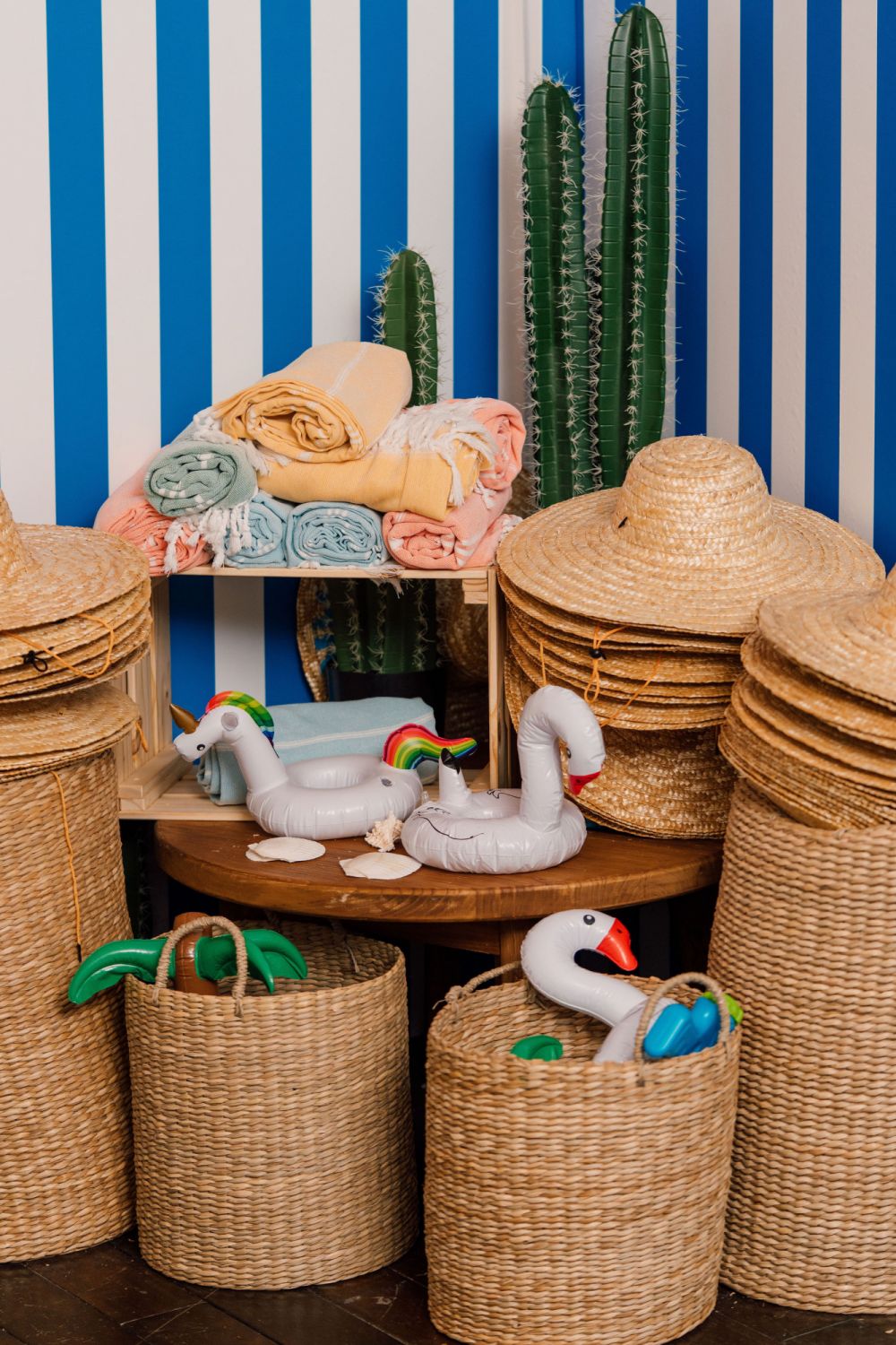 papadakis black sheep pop up. photography by Anna Koustas