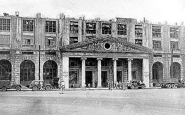 The old Don Roman Santos Building (Photo: Beyond Forgetting/Flickr)