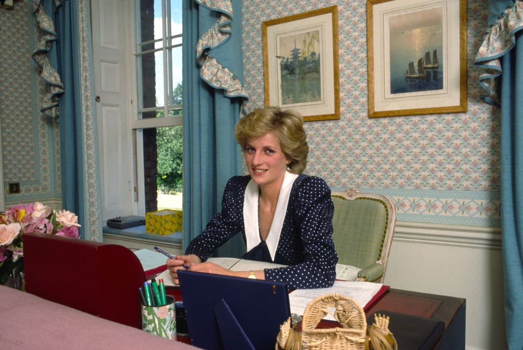 LONDON, UNITED KINGDOM - OCTOBER 06: Princess Diana At Her Desk In Her Sitting Room At Home In Kensington Palace, London. (Photo by Tim Graham Photo Library via Getty Images)
