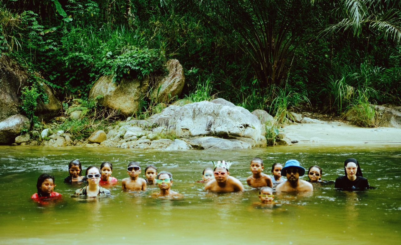 "We went for a swim at the nearby river, where we bonded and shared our experiences. It was an eye-opening conversation. We spoke about everything: their history, the encroachment on their land, treatment from instiutions of power, and changes in traditions," shares Dhan