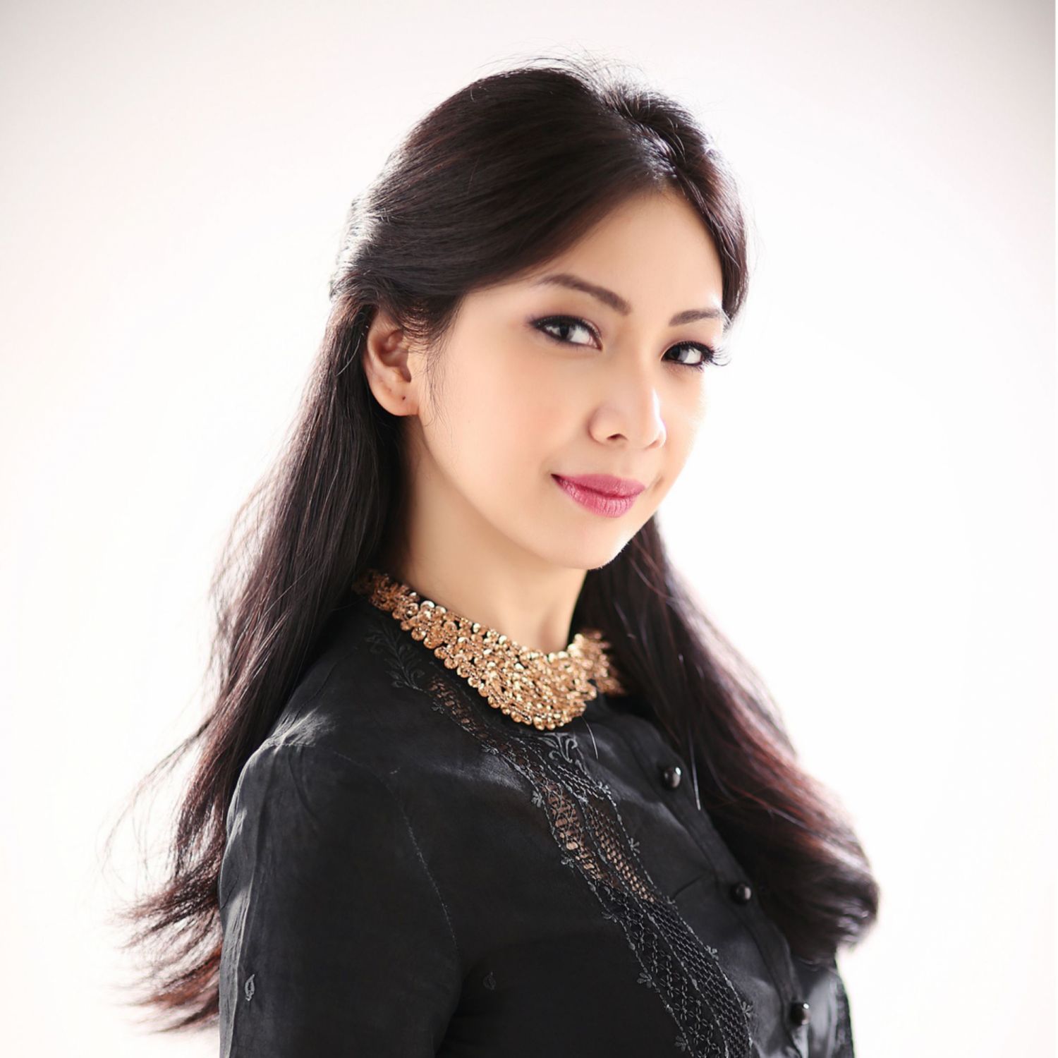 Filipino designer Happy V Andrada-Gras (Photo: Happy Andrada)
