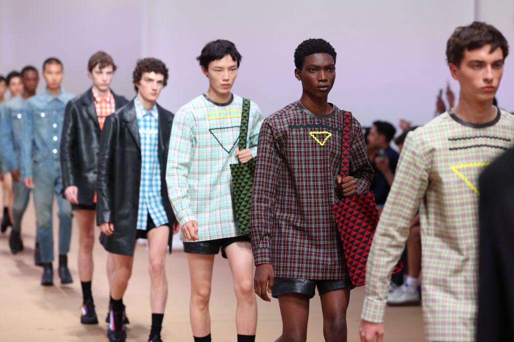 MILAN, ITALY - JUNE 19: A model walks the runway at the Prada fashion show during the Milan Fashion Week S/S 2023 on June 19, 2022 in Milan, Italy. (Photo by Daniele Venturelli/Daniele Venturelli / WireImage )