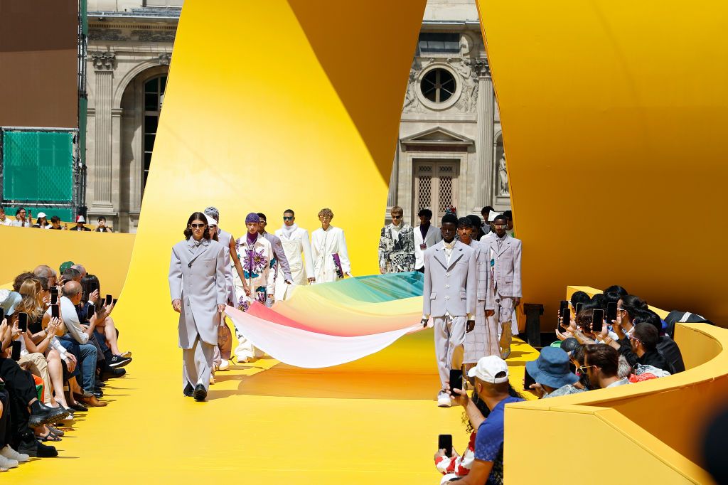 (EDITORIAL USE ONLY - For Non-Editorial use please seek approval from Fashion House) A model walks the runway during the Louis Vuitton Menswear Spring Summer 2023 show as part of Paris Fashion Week on June 23, 2022 in Paris, France. (Photo by Estrop/Getty Images)