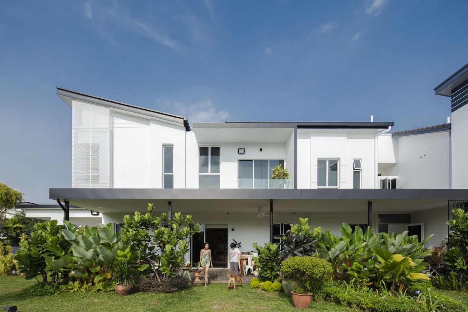 3 Homes in Asia With Beautiful Patios Tatler Asia