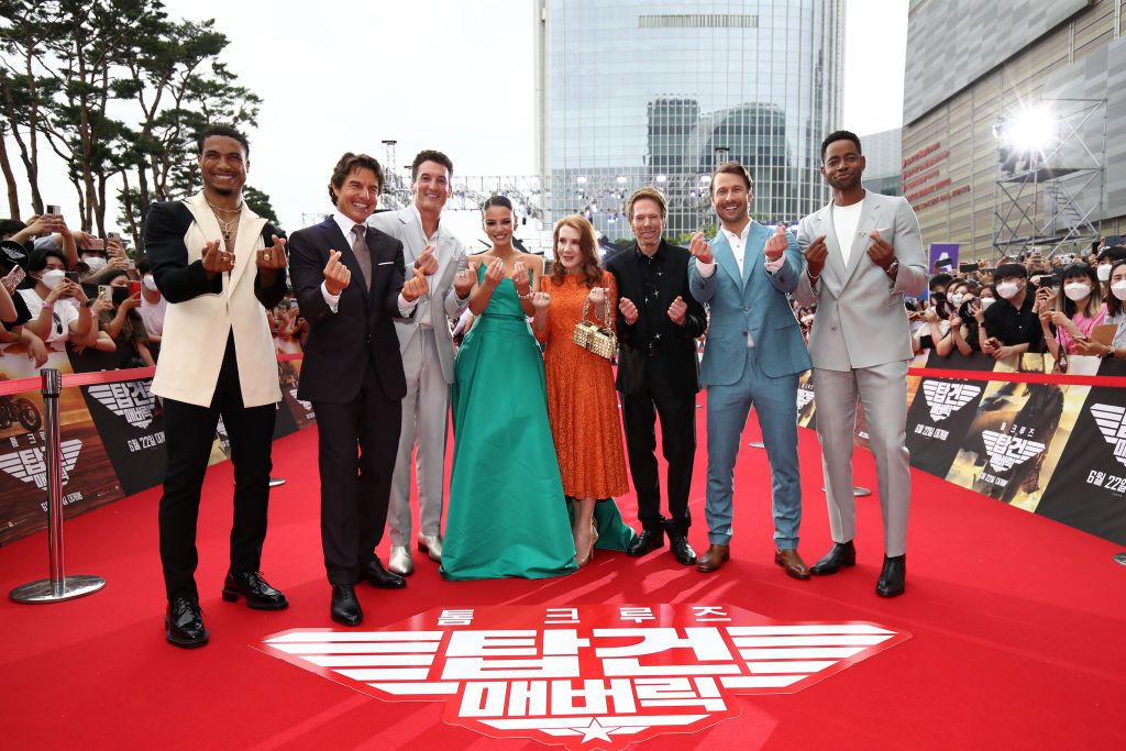 SEOUL, SOUTH KOREA - JUNE 19: (L-R) Actors Greg Tarzan Davis, Glen Powell, Jerry Bruckheimer, Tom Cruise, Miles Teller and Jay Ellis attend the Korea red carpet for "Top Gun: Maverick" at Lotte World on June 19, 2022 in Seoul, South Korea. (Photo by Chung Sung-Jun/Getty Images for Paramount Pictures)