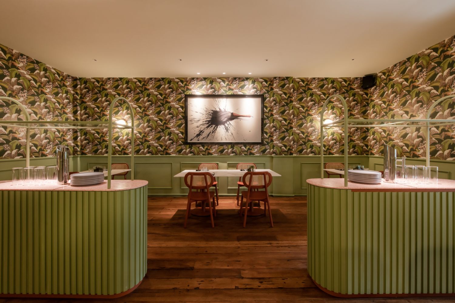 The second floor dining area (Photo: Bōl)
