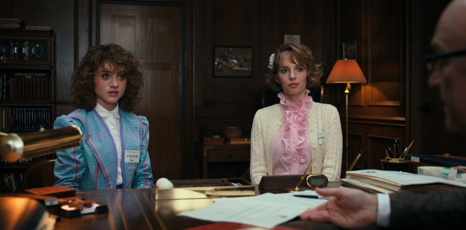 Although Robin hated her ruffled top, we loved seeing her and Nancy wear the pieces like real academics
