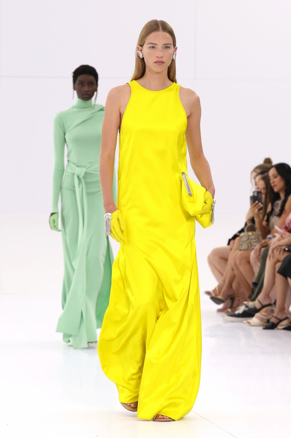 PARIS, FRANCE - JULY 07: (EDITORIAL USE ONLY - For Non-Editorial use please seek approval from Fashion House) A model walks the runway during the Fendi Couture Haute Couture Fall Winter 2022 2023 show as part of Paris Fashion Week on July 07, 2022 in Paris, France. (Photo by Vittorio Zunino Celotto/Getty Images)