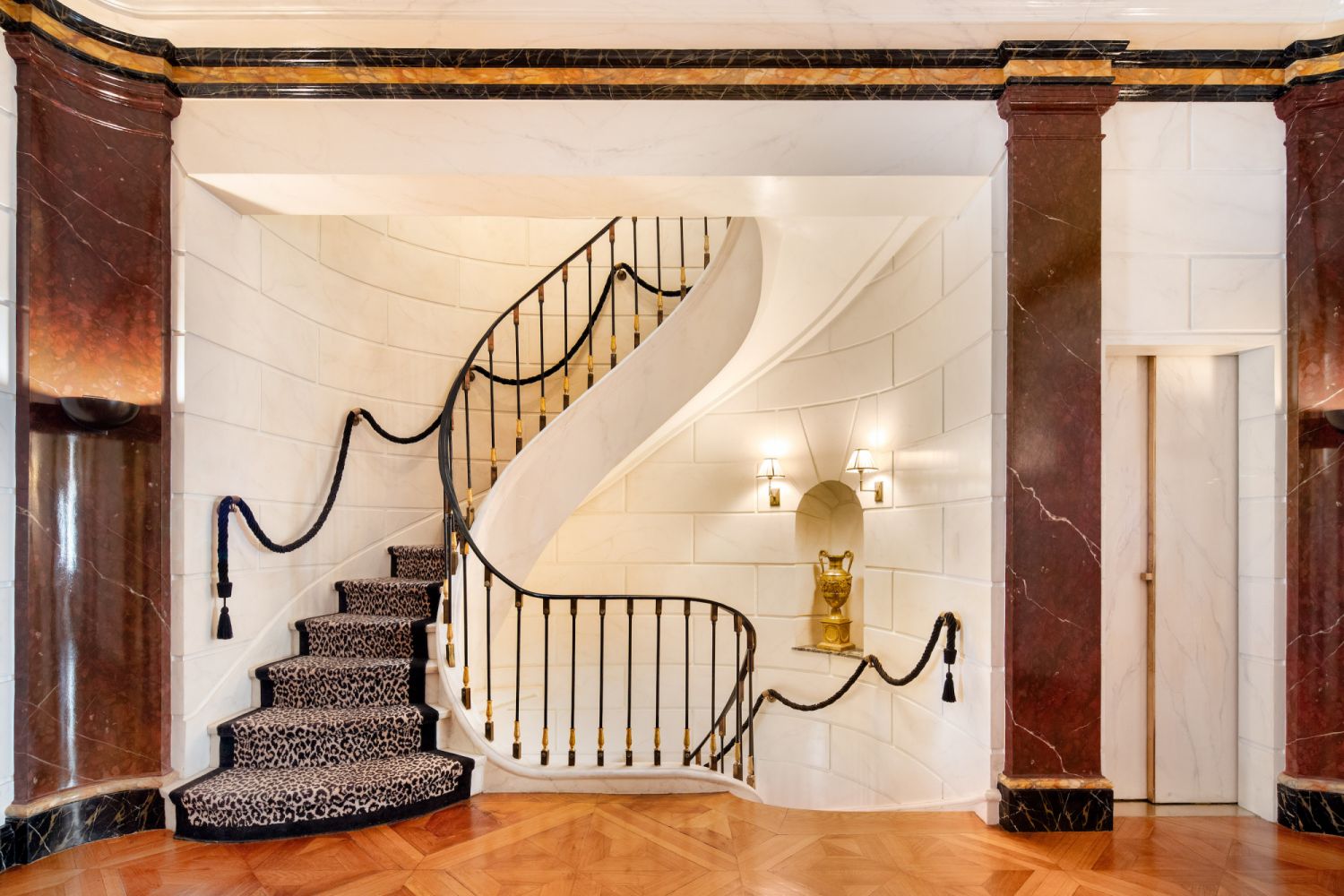 Photo: Travis Mark for Sotheby’s International Realty