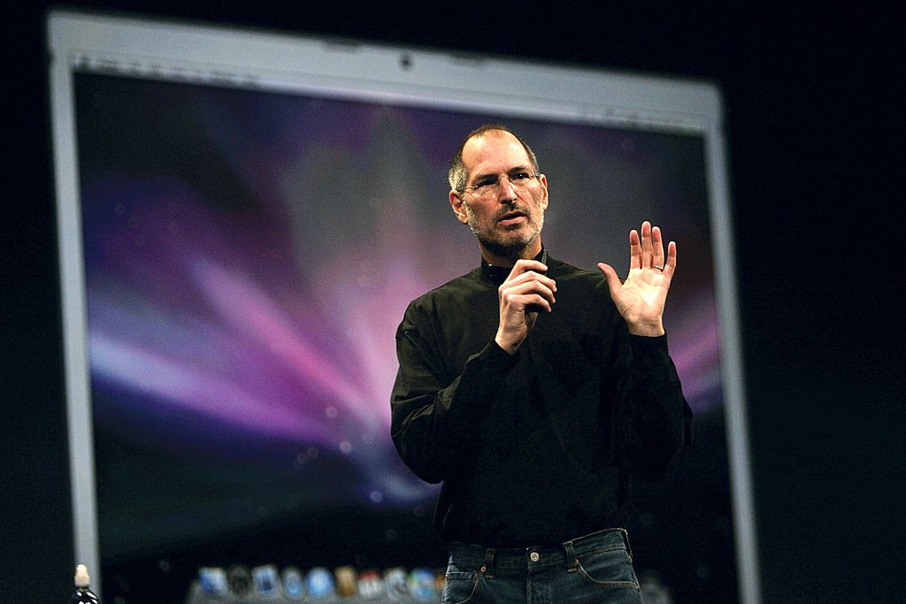 SAN FRANCISCO - JANUARY 15: Apple CEO and co-founder Steve Jobs delivers the keynote speech to kick off the 2008 Macworld at the Moscone Center January 15, 2008 in San Francisco, California. Jobs introduced the wireless Time Capsule backup appliance, Apple TV Take 2 and the new ultra thin laptop MacBook Air. (Photo by David Paul Morris/Getty Images)