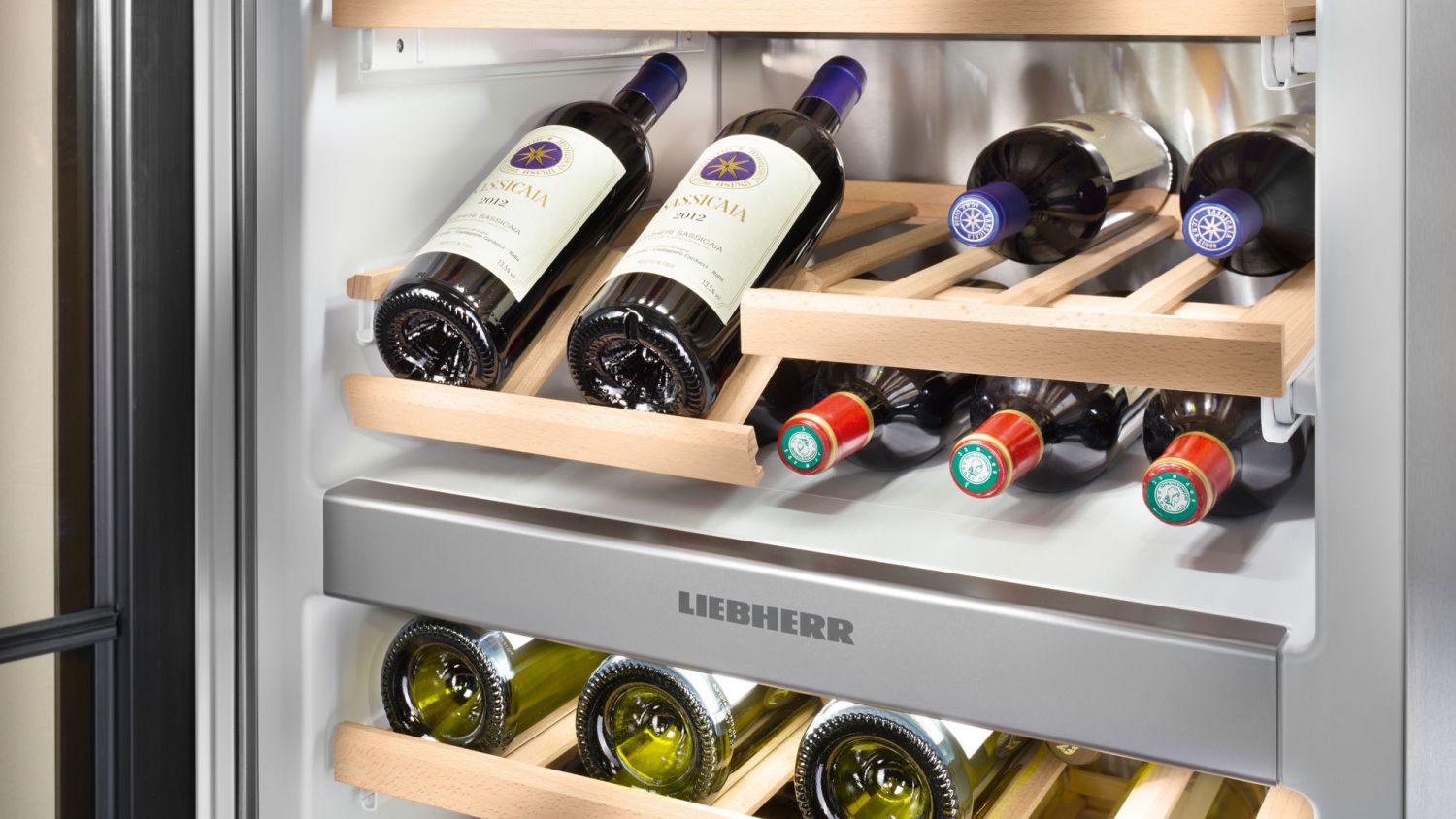 Wines are perfectly stored in Liebherr's freestanding Side-by-side SBSes 8486 refrigerator