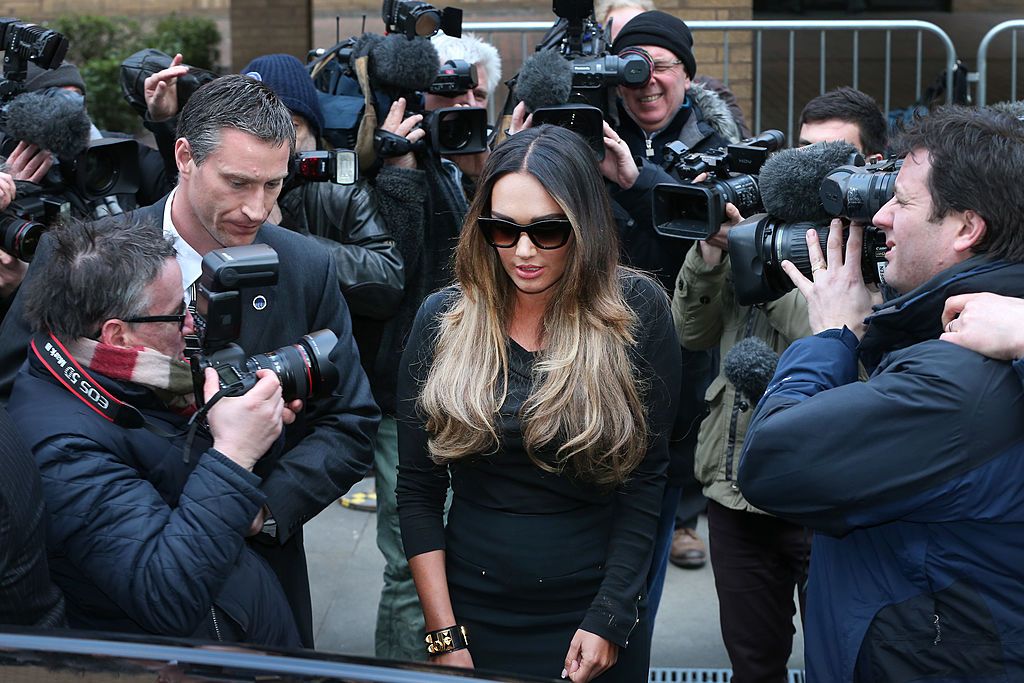 LONDON, ENGLAND - FEBRUARY 18: Tamara Ecclestone (C) leaves Southwark Crown Court on February 18, 2013 in London, England. Derek Rose and Jakir Uddin are accused blackmailing Tamara Ecclestone, daughter of Formula 1 boss Bernie Ecclestone, for £200,000. (Photo by Peter Macdiarmid/Getty Images)