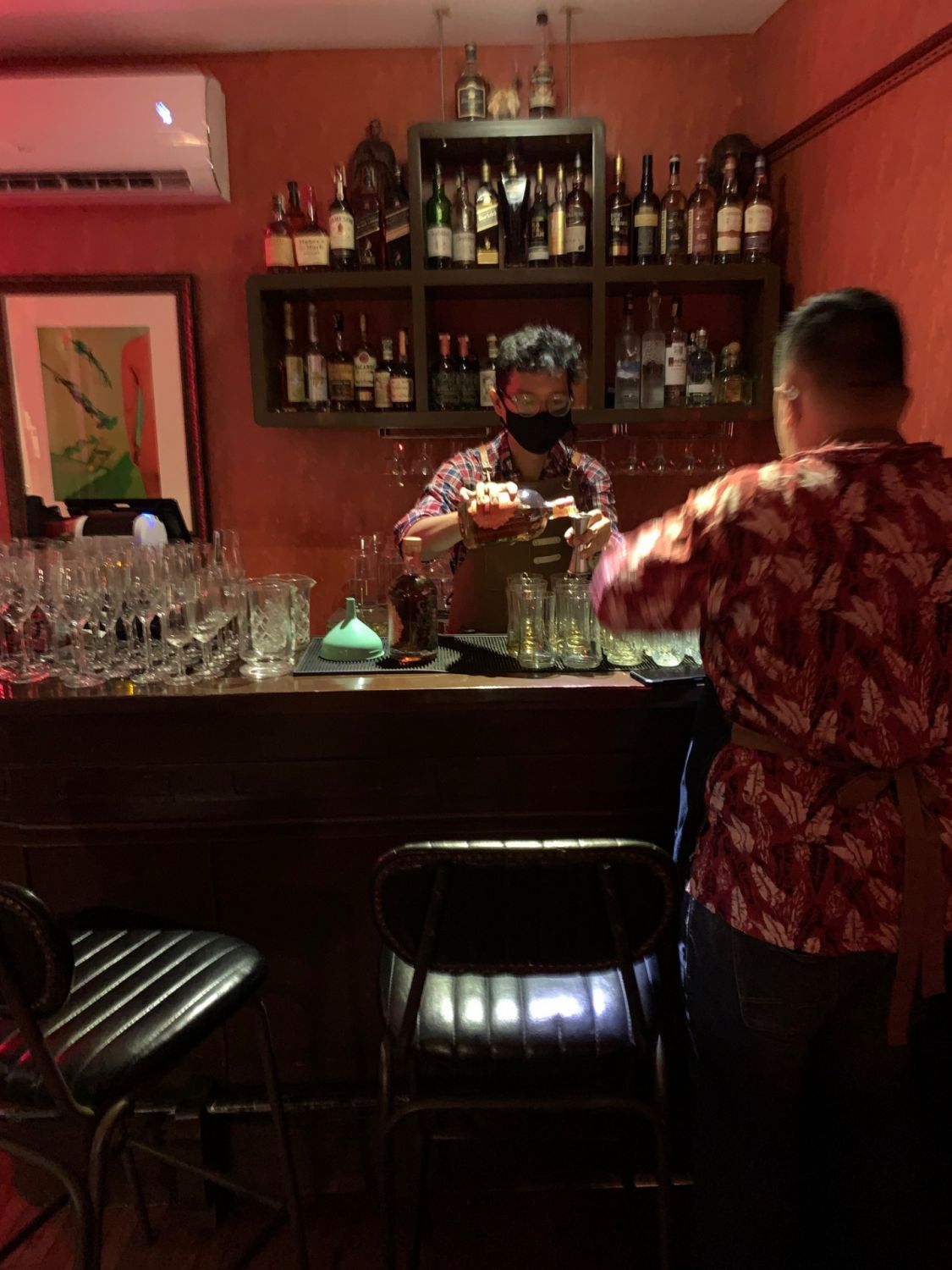 Don Papa Rum Auro Chocolate bartender enzo luna hard at work.jpg