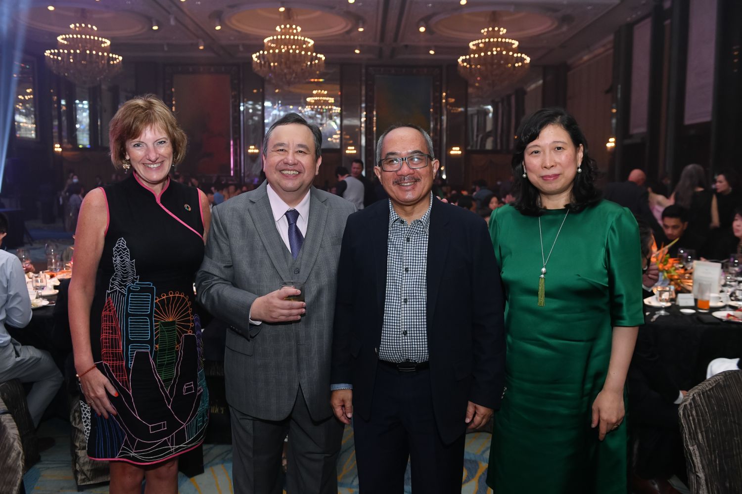 Margriet Vonno, Jeremy Monteiro, Suryo Pratomo, Michelle Liem